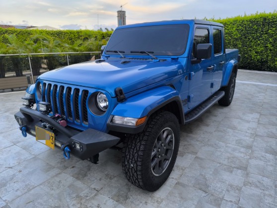 JEEP GLADIATOR SPORT AÑO 2021 