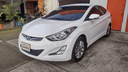 HYUNDAI ELANTRA i35 GLS